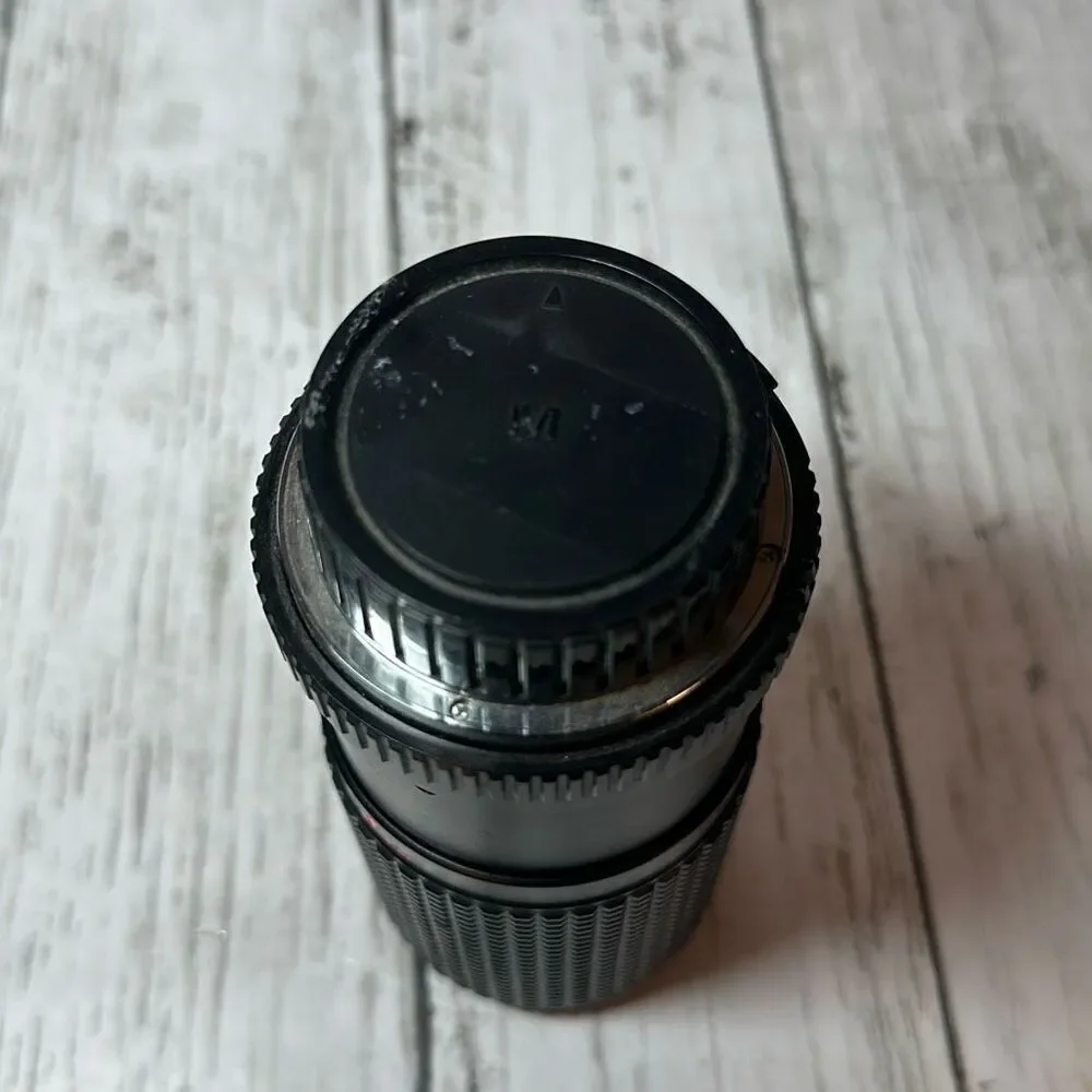 Toyo Optics Auto Macro Zoom‎ Lens 1:45 75-200mm No. K8645883